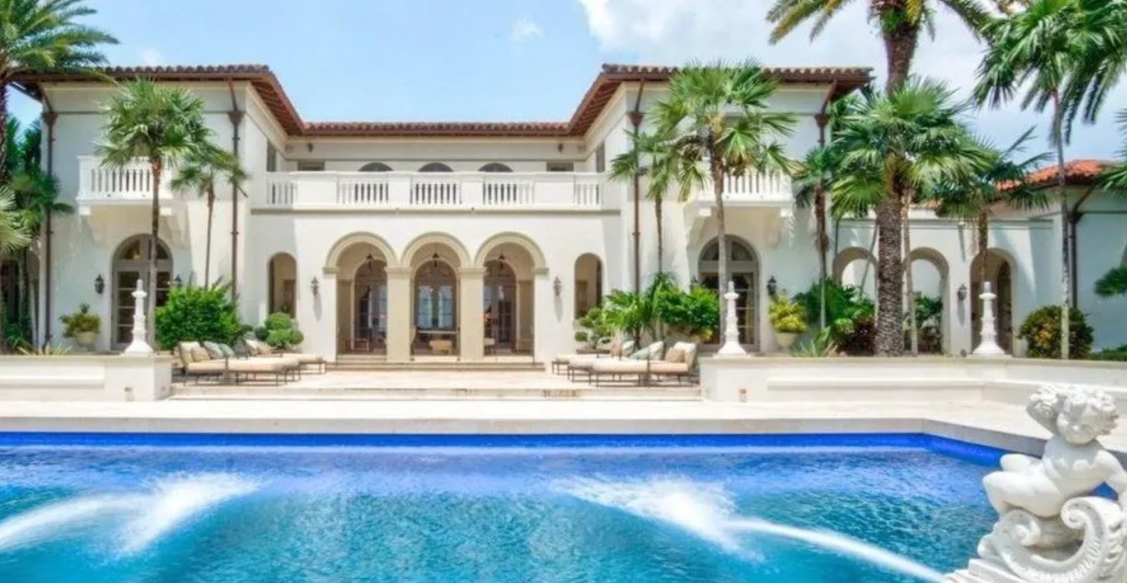 villa on palm jumeirah